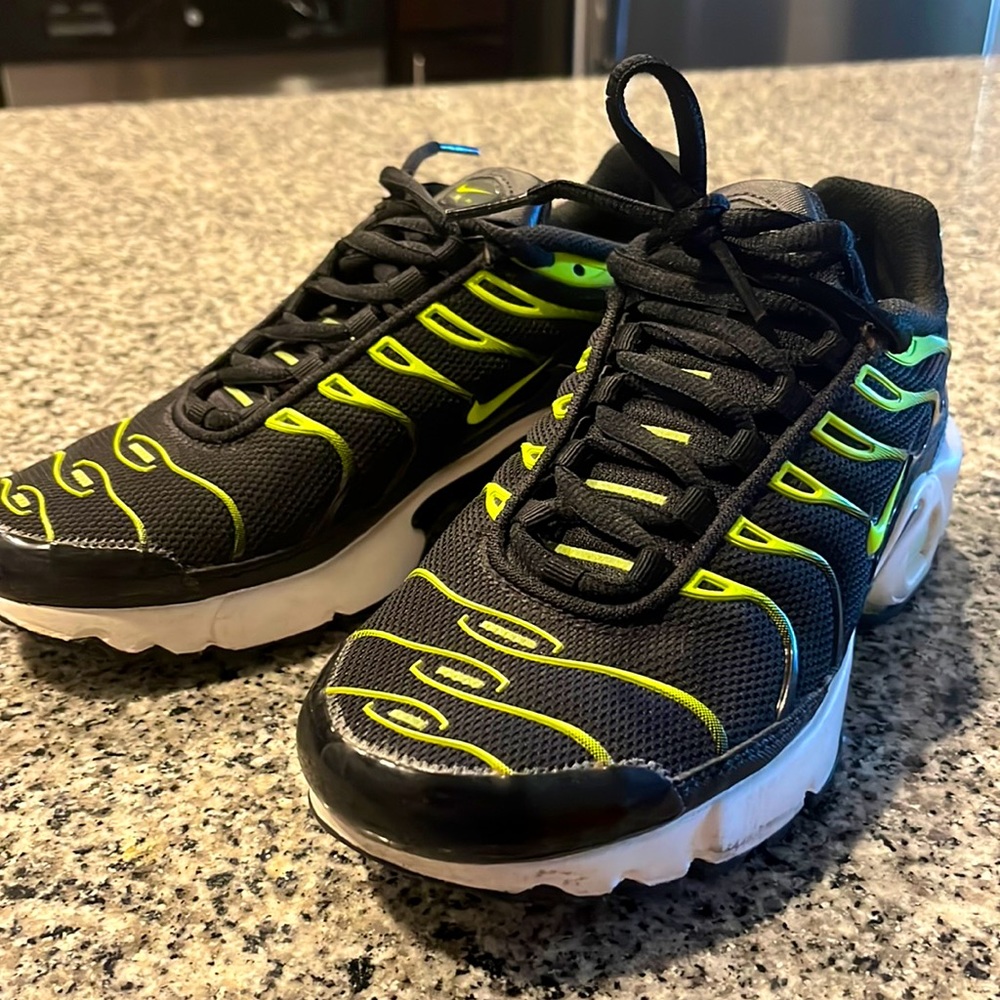 Nike Shoes Tn Air